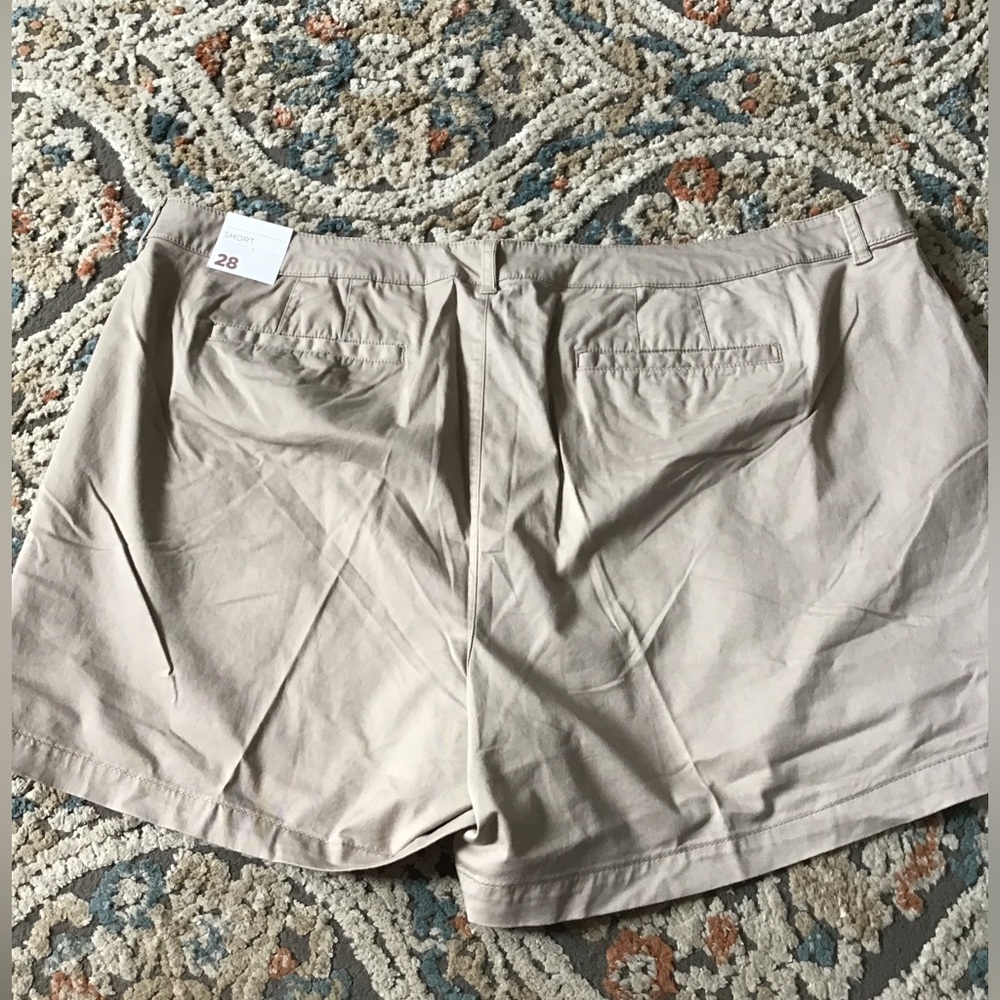 LOWEST🌺 NWT LANE BRYANT Sz28 KHAKI COTTON & SPANDEX SHORTS - Picture 4 of 9